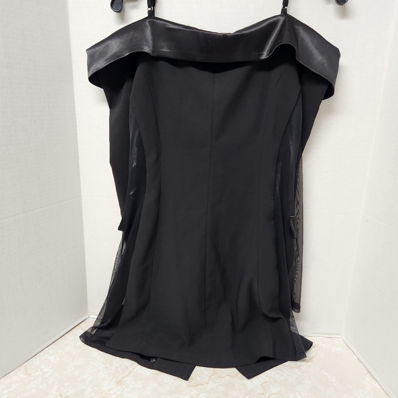 AKIRA Black Satin Blazer